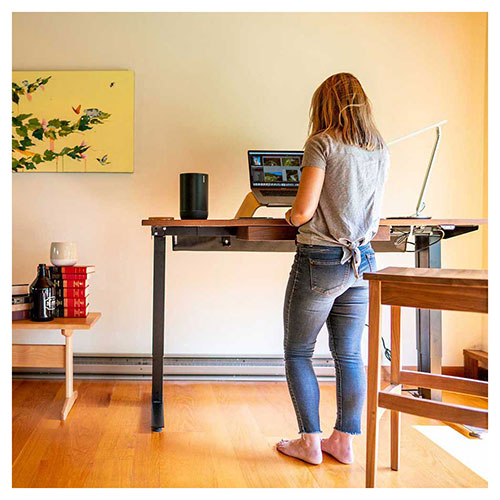 Pompy Standing Desk in solid walnut