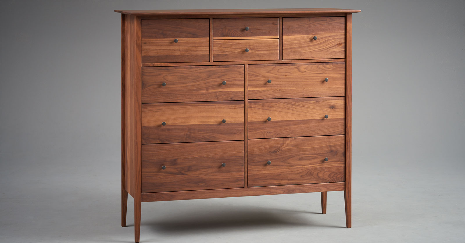 10 drawer dresser in walnut